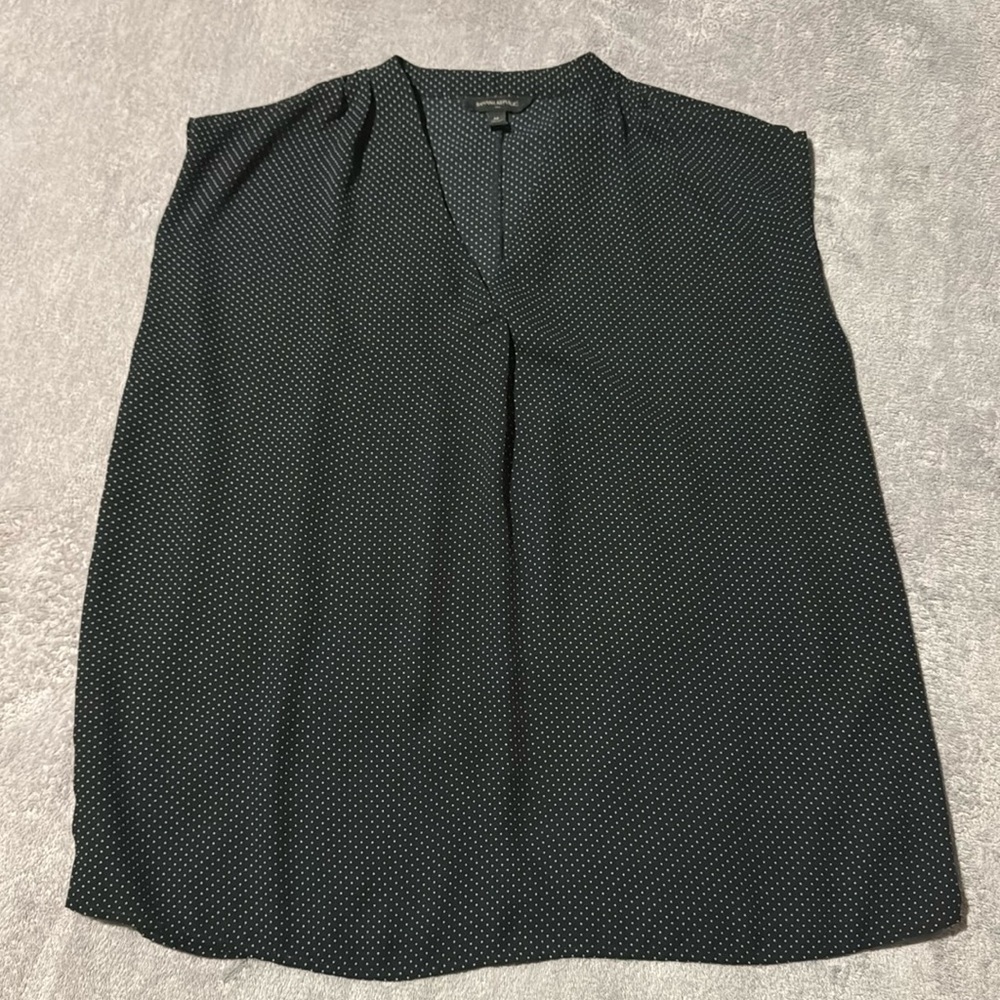 Banana Republic Top - Black with White Polka Dots- Dolman Sleeve -V-neck -Medium